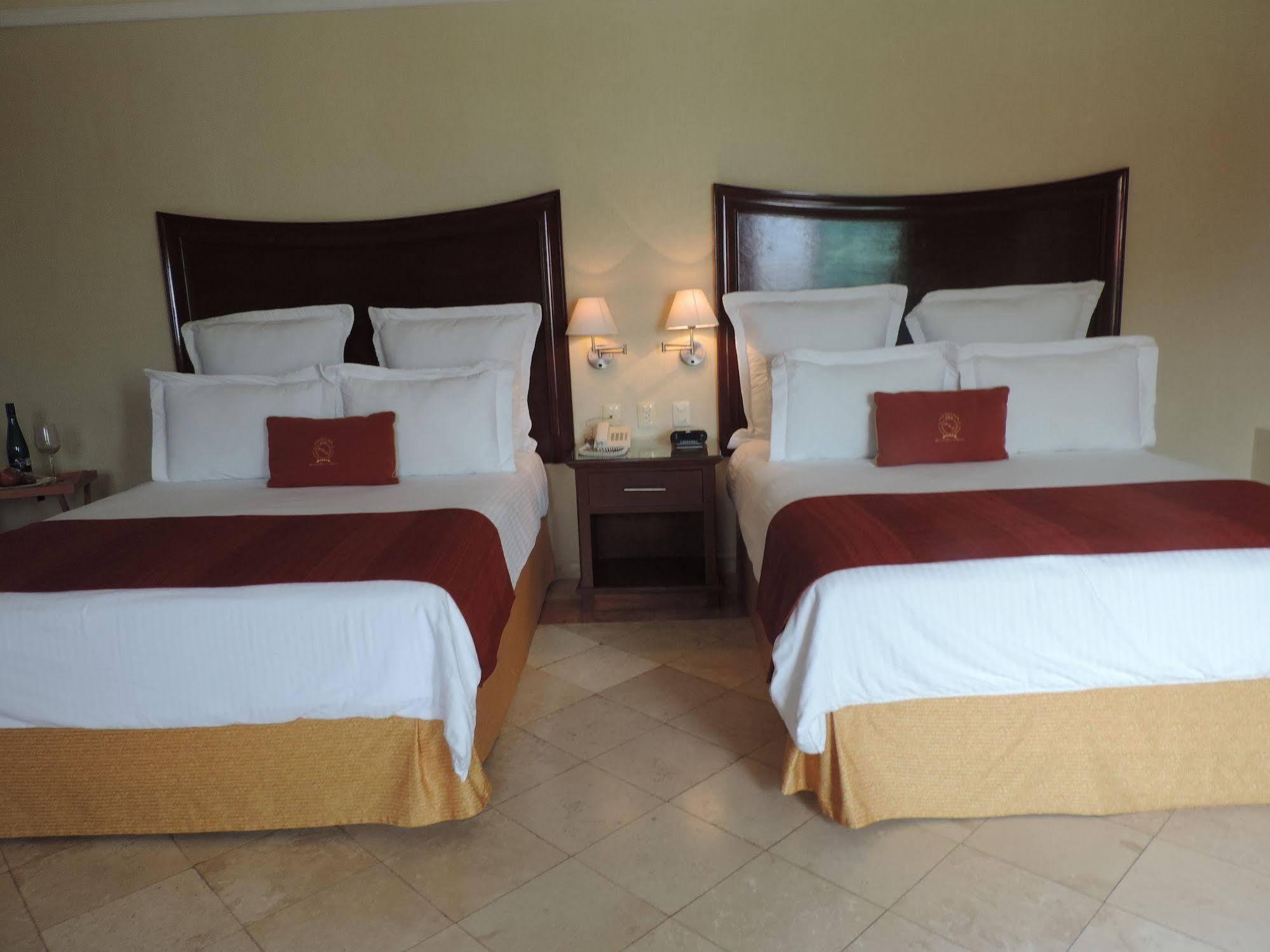 Hacienda Real Del Caribe Hotel Playa del Carmen Exterior foto